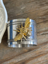 Load image into Gallery viewer, Gilded Bee Napkin Ring