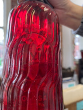 Load image into Gallery viewer, Vintage Spanish Patxiku Red Soda Siphon
