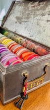 Load image into Gallery viewer, Vintage London Bankers Box with key