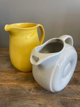Load image into Gallery viewer, Canary Pitcher