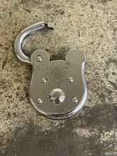 Load image into Gallery viewer, London Lock Mixed Metal with Slide Lever