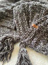 Load image into Gallery viewer, Handwoven Luxe Chenille Throw