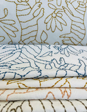 Load image into Gallery viewer, Kettlewell Collection Doria Lumbar Pillow