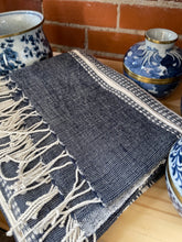 Load image into Gallery viewer, Verona Stripe Throw
