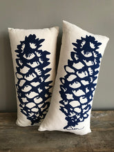 Load image into Gallery viewer, Pinecone Pillows