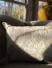 Load image into Gallery viewer, Kettlewell Collection Doria Lumbar Pillow