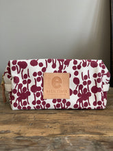 Load image into Gallery viewer, Erin Flett Dopp Bag