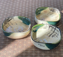 Load image into Gallery viewer, Oribe Ware Rice Bowls