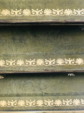 Load image into Gallery viewer, Vintage Nesting Tables