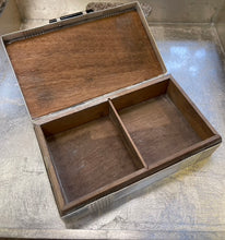 Load image into Gallery viewer, Ribbed Silver Plated Cigarette Box