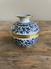 Load image into Gallery viewer, Blue and White Lidded Jar