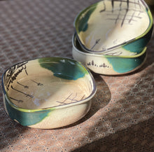 Load image into Gallery viewer, Oribe Ware Rice Bowls