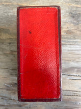 Load image into Gallery viewer, Vintage 1920's Ric & Rac Playing Card Box