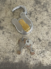Load image into Gallery viewer, London Lock Mixed Metal with Slide Lever