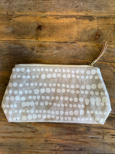 Erin Flett White Hilary Makeup Zipper Bag