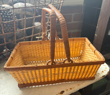 Load image into Gallery viewer, Chinese Basket