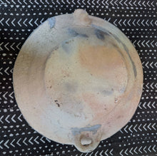Load image into Gallery viewer, Handthrown Moroccan Bowl w/ handpainted design