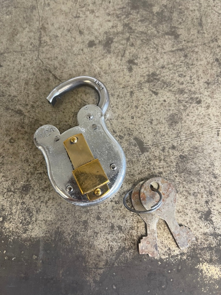 London Lock Mixed Metal with Slide Lever and Key