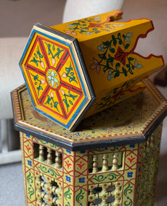Moroccan Hand Painted Citron Gold Side Table - Sm