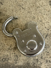 Load image into Gallery viewer, London Lock Mixed Metal with Slide Lever and Key