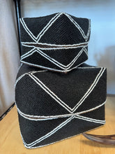 Load image into Gallery viewer, Black Beaded Boxes