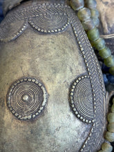Load image into Gallery viewer, Moroccan Metal &amp; Bead Bag