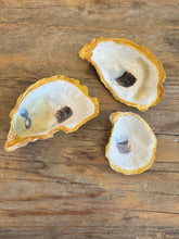 Load image into Gallery viewer, Oyster Pinch Pots ~ set of 3