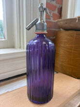 Load image into Gallery viewer, Vintage Purple Linear Glass Soda Siphon