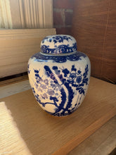 Load image into Gallery viewer, Blue and White Jar with lid