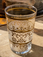 Load image into Gallery viewer, Moroccan Gold Motif Tea Glasses
