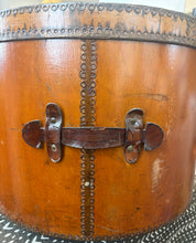 Load image into Gallery viewer, Antique Large Wood Hat Box
