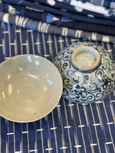 Load image into Gallery viewer, Pair of Porcelain Blue and White Rice Bowls