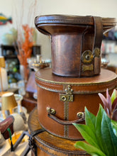 Load image into Gallery viewer, Antique Leather Top Hat Box