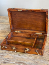Load image into Gallery viewer, Lefranc &amp; Co. Oak &amp; Brass Artists Box