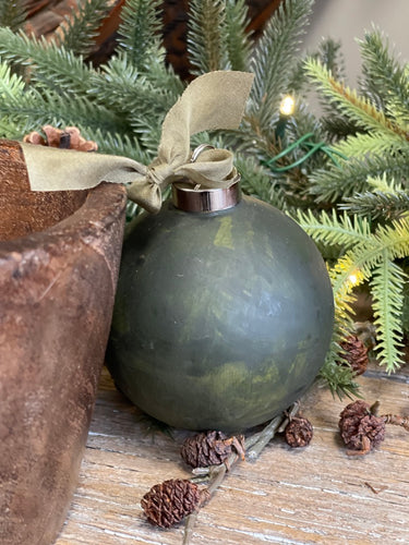 Studio Sara Kraus Holiday Ornaments