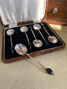 Vintage Hallmarked Scalloped Coffee Spoons with case