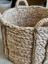 Load image into Gallery viewer, Large Seagrass Log Basket