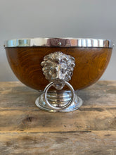 Load image into Gallery viewer, Lion Head Crested Bowl