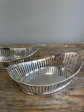 Load image into Gallery viewer, Silver Plated Hotel Bread Basket