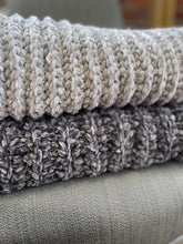 Load image into Gallery viewer, Handwoven Luxe Chenille Throw