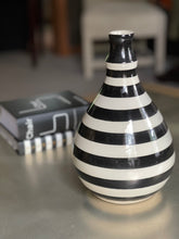 Load image into Gallery viewer, Black and White Stripe Vessel