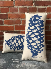 Load image into Gallery viewer, Pinecone Pillows
