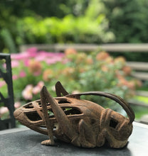 Load image into Gallery viewer, Vintage Japanese Cast Iron Cricket