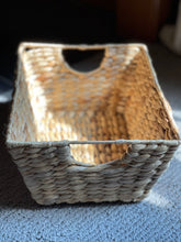 Load image into Gallery viewer, Natural Twist Water Hyacinth Storage Basket