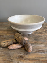 Load image into Gallery viewer, Vista Pottery Bowl