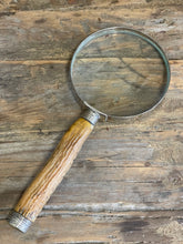 Load image into Gallery viewer, Blonde Stag Horn Magnifying Glass